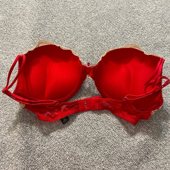 Victoria's Secret Sparkly Red Holiday Edition Very Sexy Plunge Push Up Bra 34C - Picture 2 of 3